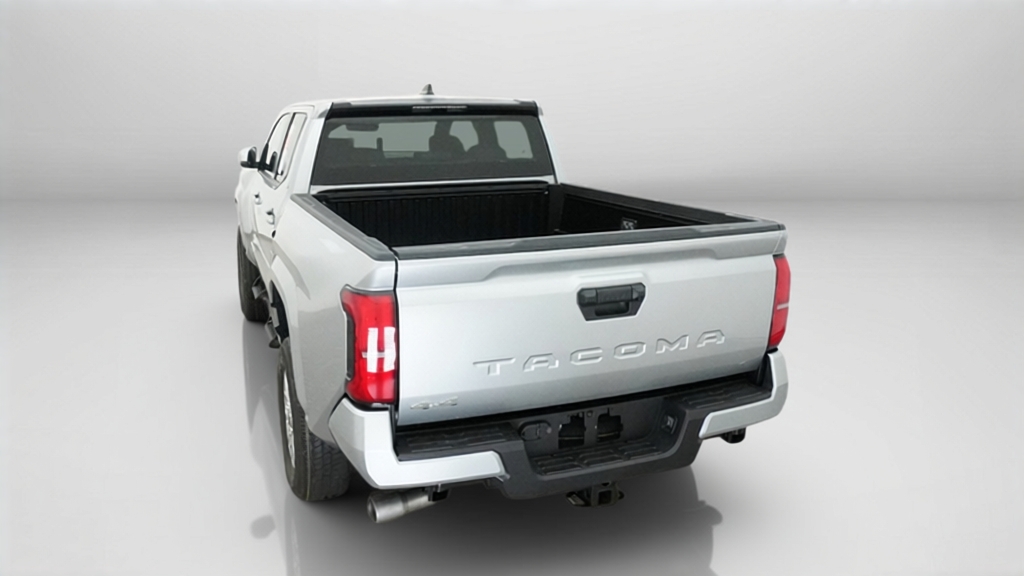 2026 Toyota Tacoma SR5 - Photo 14