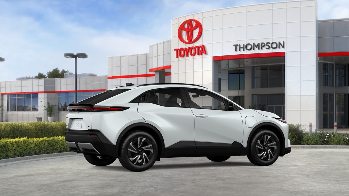 2026 Toyota C-HR SE - Photo 11