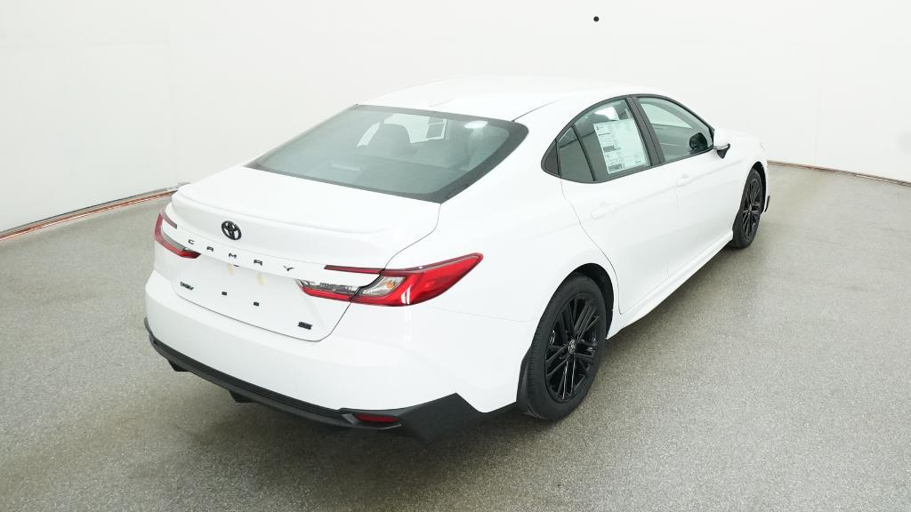 2026 Toyota Camry SE - Photo 10