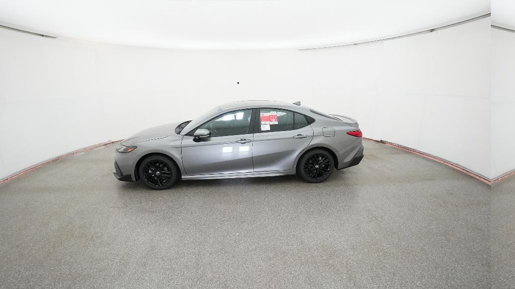 Used 2026 Toyota Camry SE Sedan