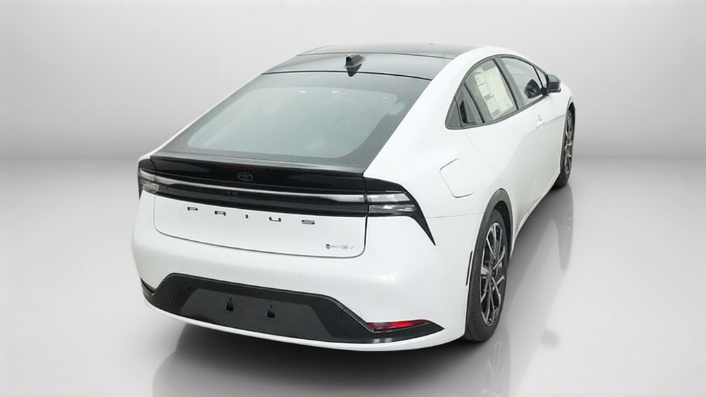 2026 Toyota Prius Plug-in Hybrid XSE Premium - Photo 23