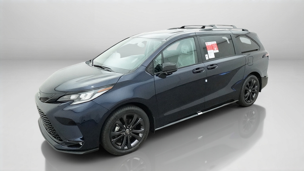 2026 Toyota Sienna 7 PASSENGER 