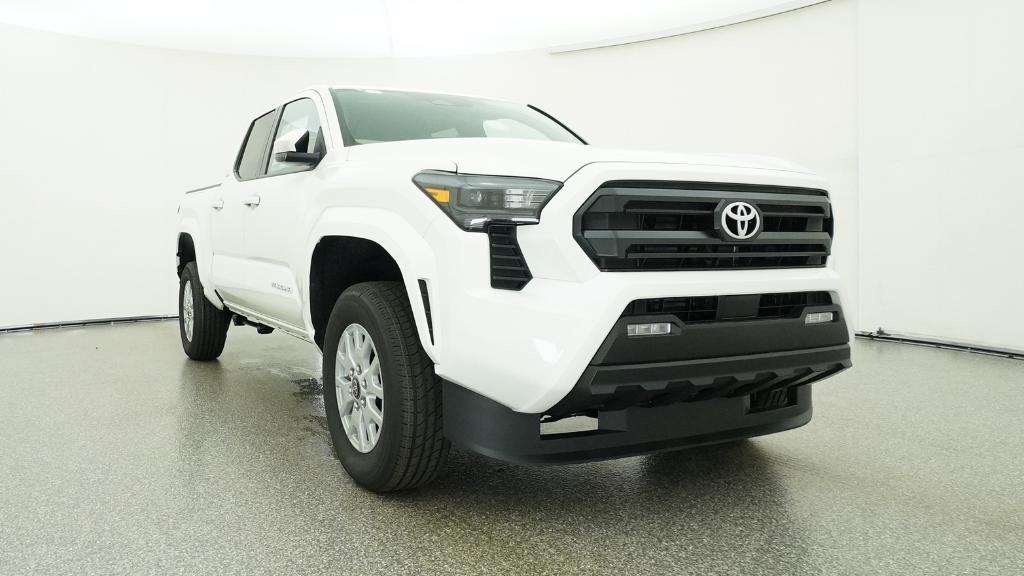 2026 Toyota Tacoma SR5 - Photo 8