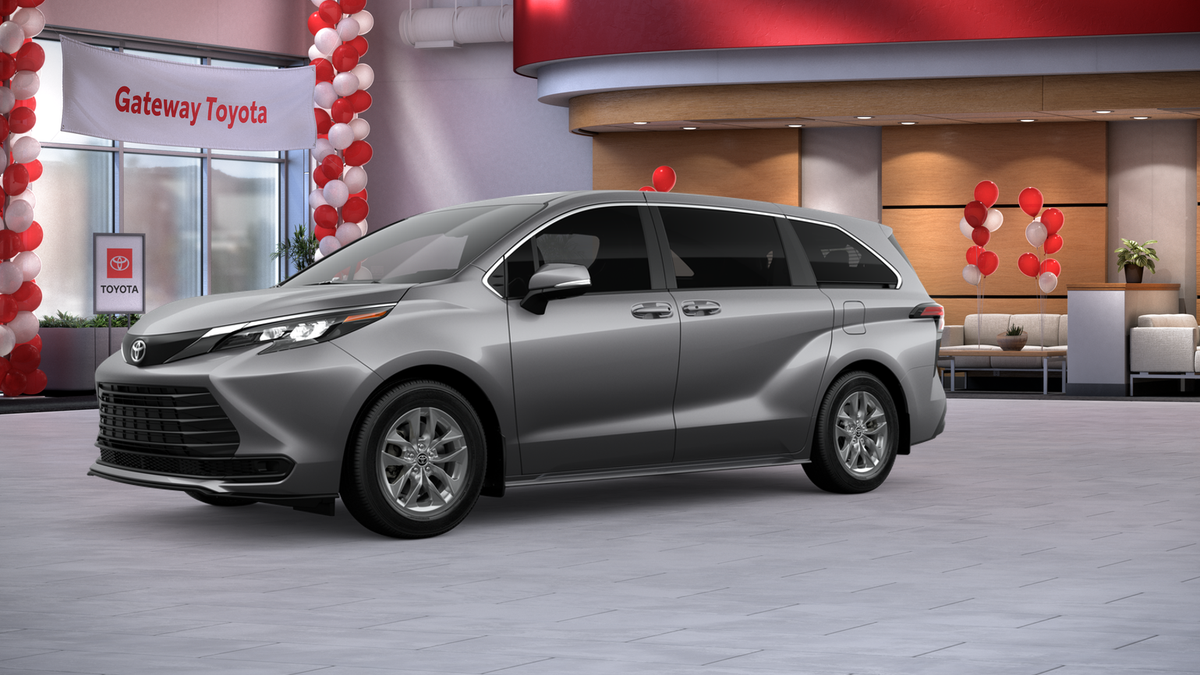 New 2026 Toyota Sienna LE Van Passenger Van