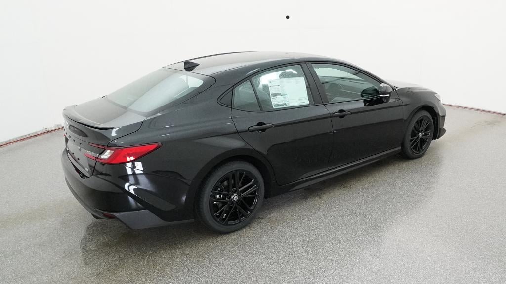 Used 2026 Toyota Camry SE Sedan