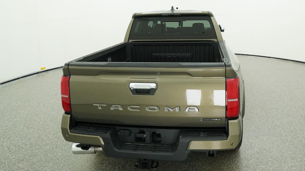 2026 Toyota Tacoma Limited - Photo 13