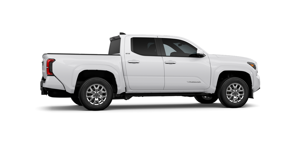 2026 Toyota Tacoma SR5 - Photo 12