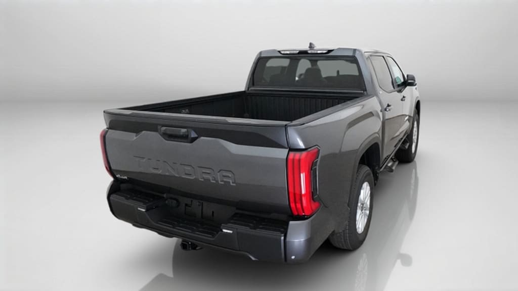 2026 Toyota Tundra SR5 - Photo 12