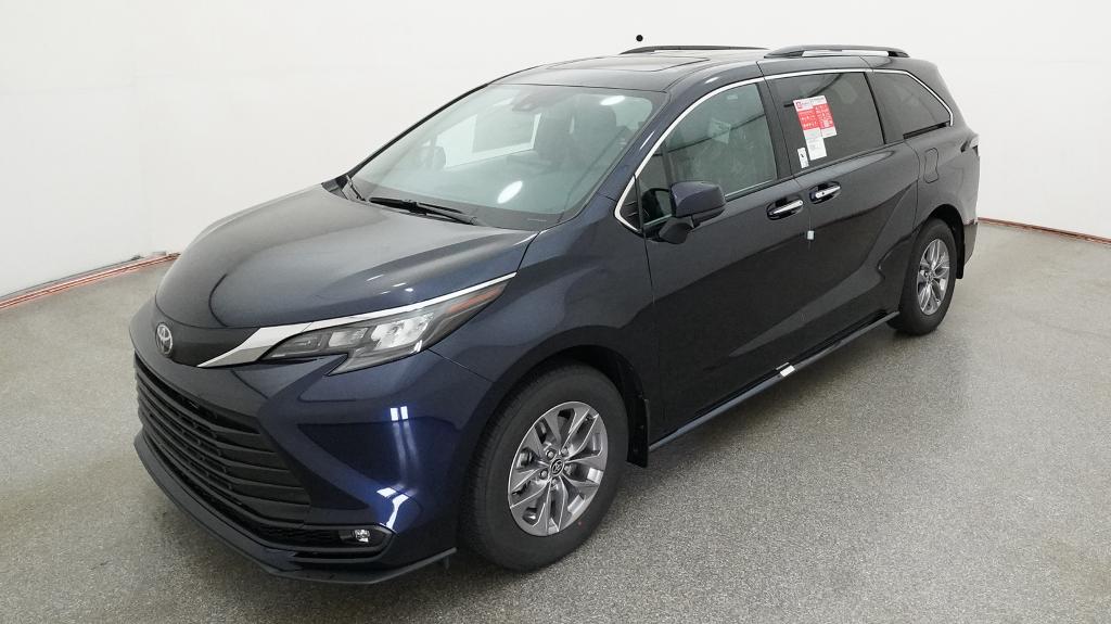 2026 Toyota Sienna Van Passenger Van 