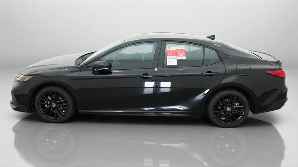 New 2026 Toyota Camry SE Sedan