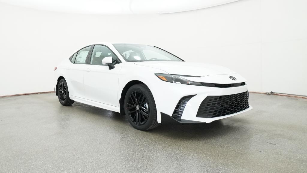 2026 Toyota Camry SE - Photo 7