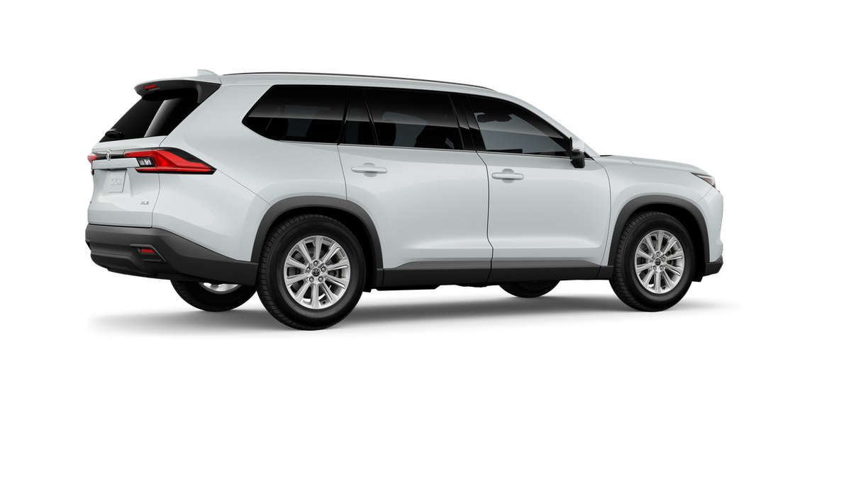 2026 Toyota Grand Highlander XLE - Photo 11