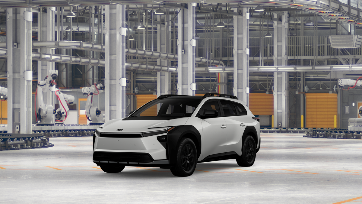  Toyota bZ Woodland