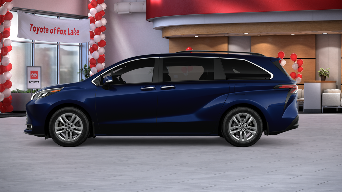 New 2026 Toyota Sienna XLE 7 PASSENGER