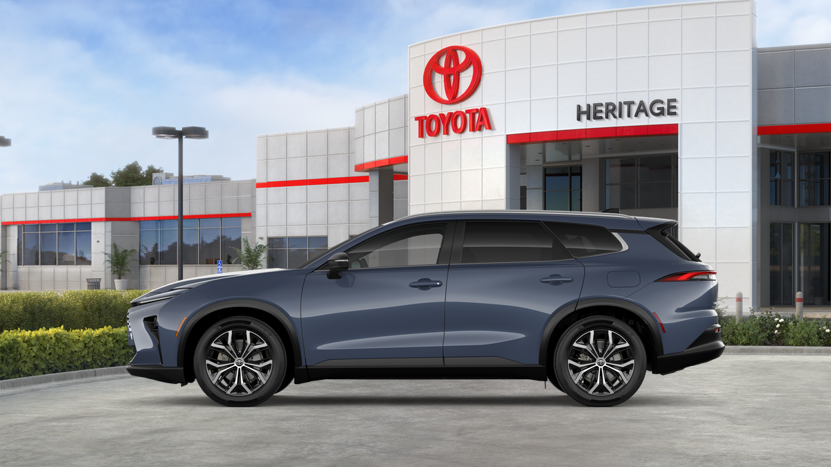 New 2026 Toyota Crown Signia XLE XLE