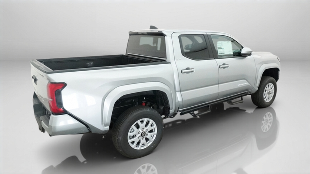2026 Toyota Tacoma SR5 - Photo 10