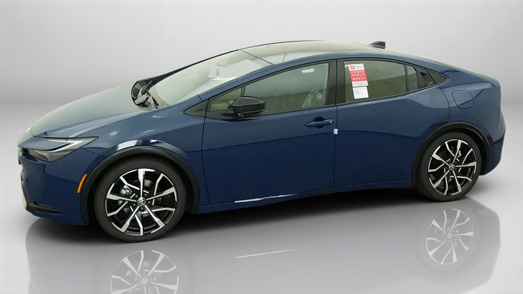 New 2026 Toyota Prius Plug-in Hybrid XSE Premium PLUG-IN HYBRID
