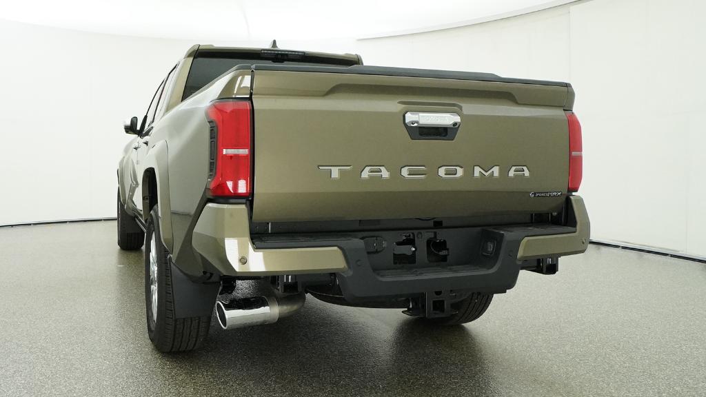 2026 Toyota Tacoma Limited - Photo 10