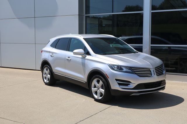 Used 2017 Lincoln MKC Premiere with VIN 5LMCJ1D91HUL62425 for sale in Greendale, IN