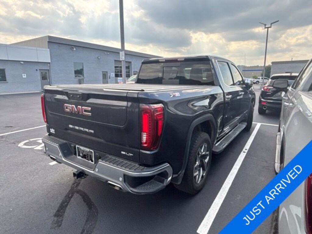Used 2024 GMC Sierra 1500 SLT Truck