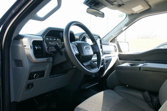 2023 Ford F-150 XLT - Photo 14