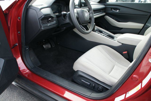 2023 Honda Accord EX - Photo 11
