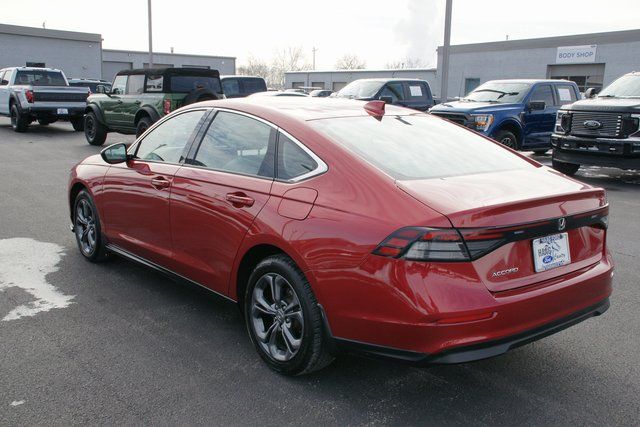 2023 Honda Accord EX - Photo 6