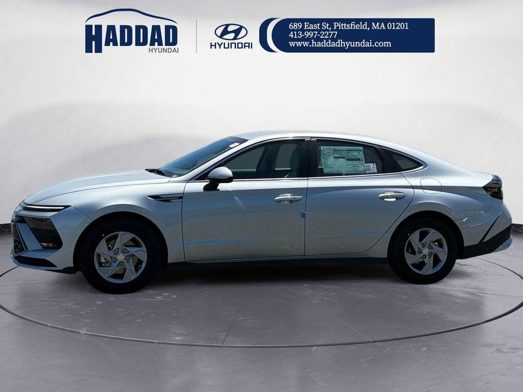 New 2026 Hyundai Sonata SE Sedan