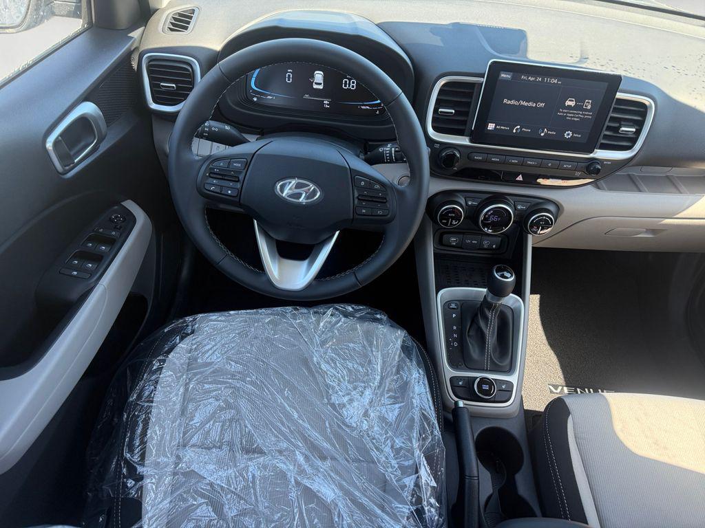 2026 Hyundai Venue SEL - Photo 12