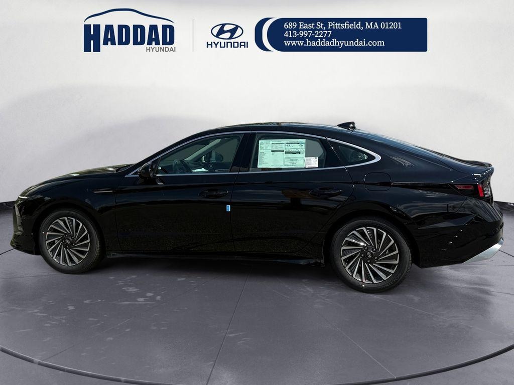 New 2026 Hyundai Sonata Hybrid SEL Sedan