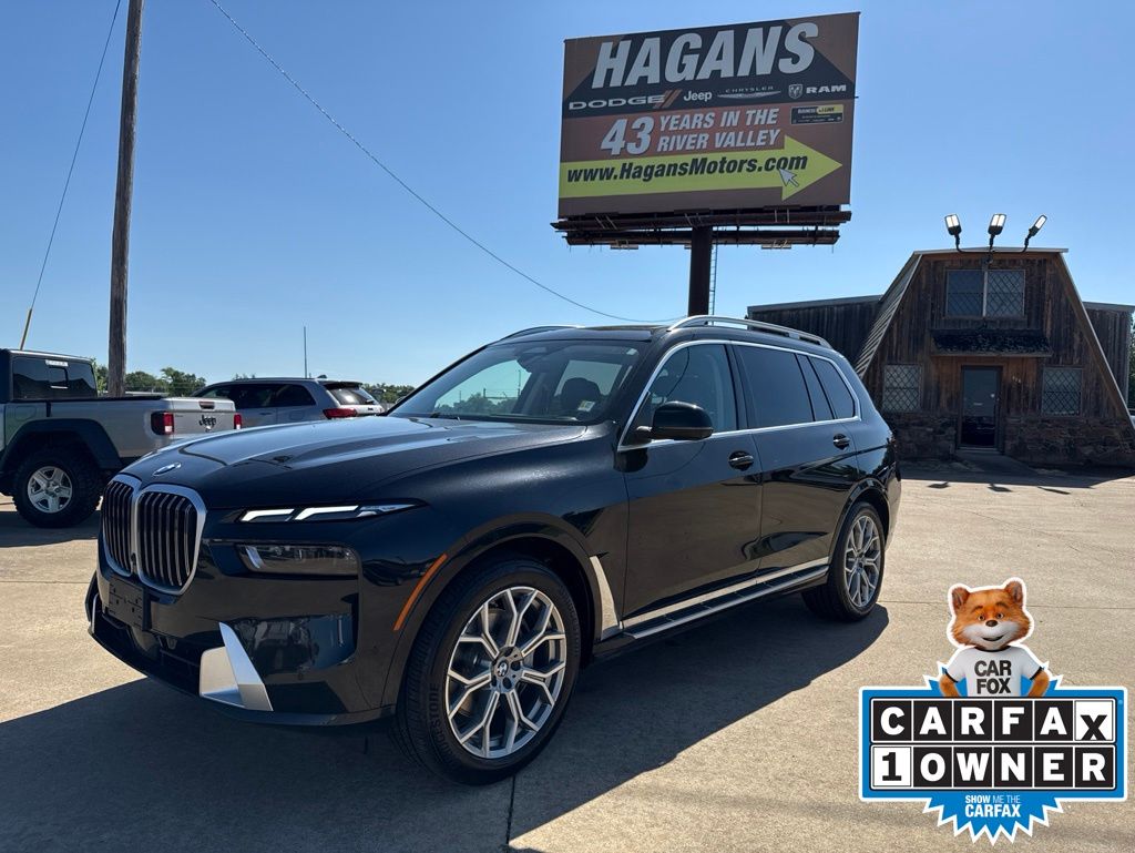 2025 BMW X7