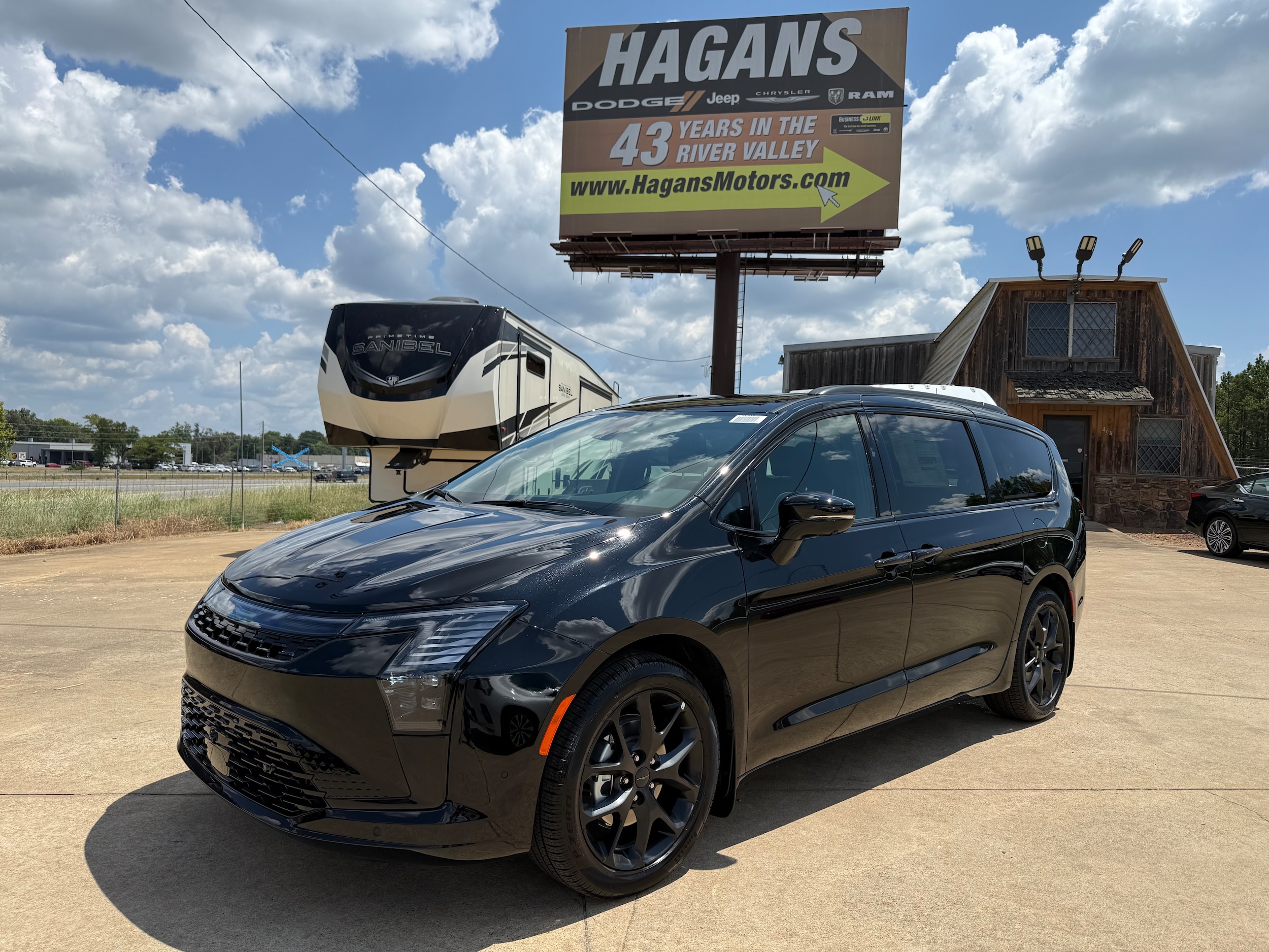 2027 Chrysler Pacifica Limited