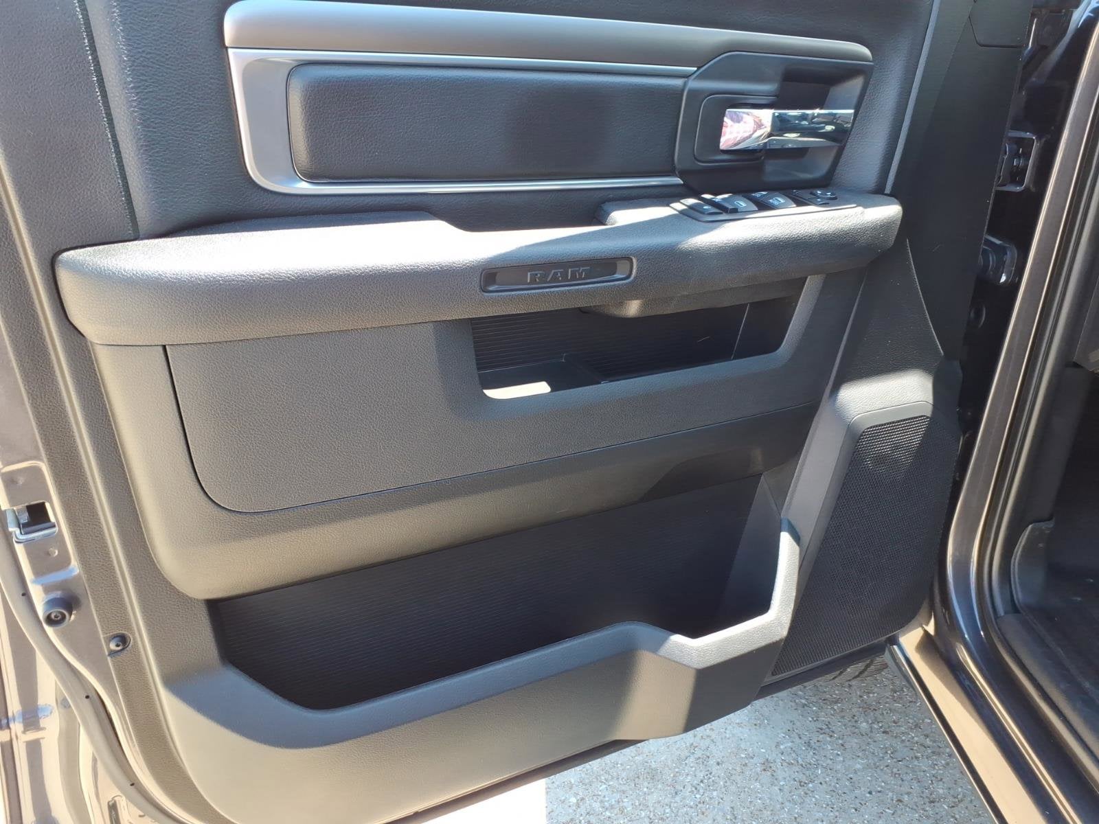2024 RAM Ram 1500 Classic Warlock - Photo 12