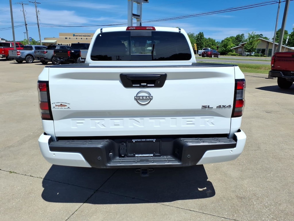 Used 2025 Nissan Frontier SL