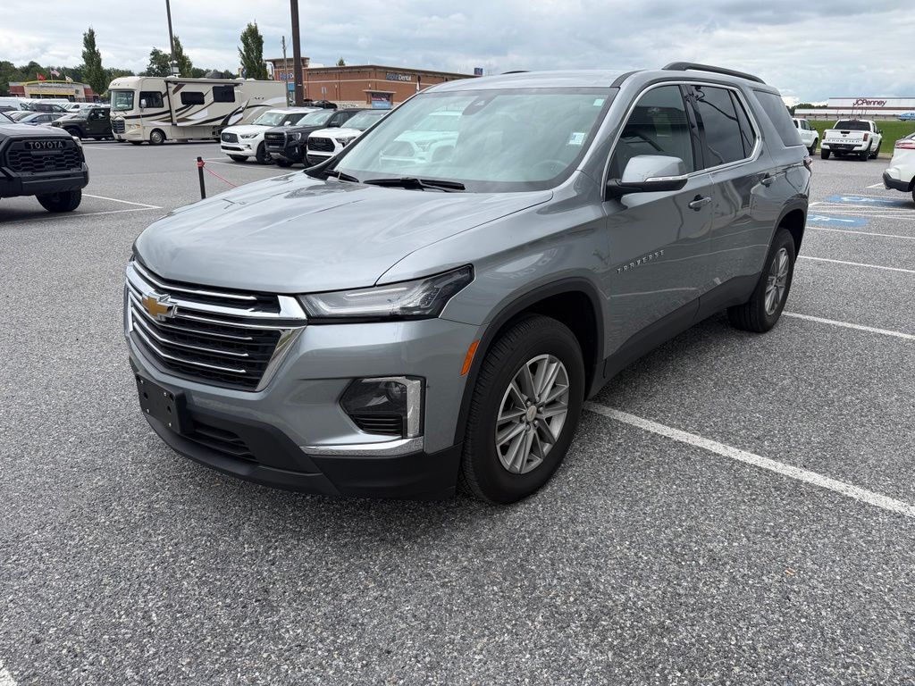 Certified 2023 Chevrolet Traverse LT Cloth w/1LT SUV