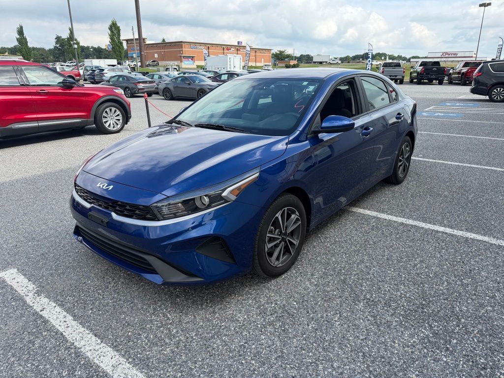 Certified 2023 Kia Forte LXS Sedan
