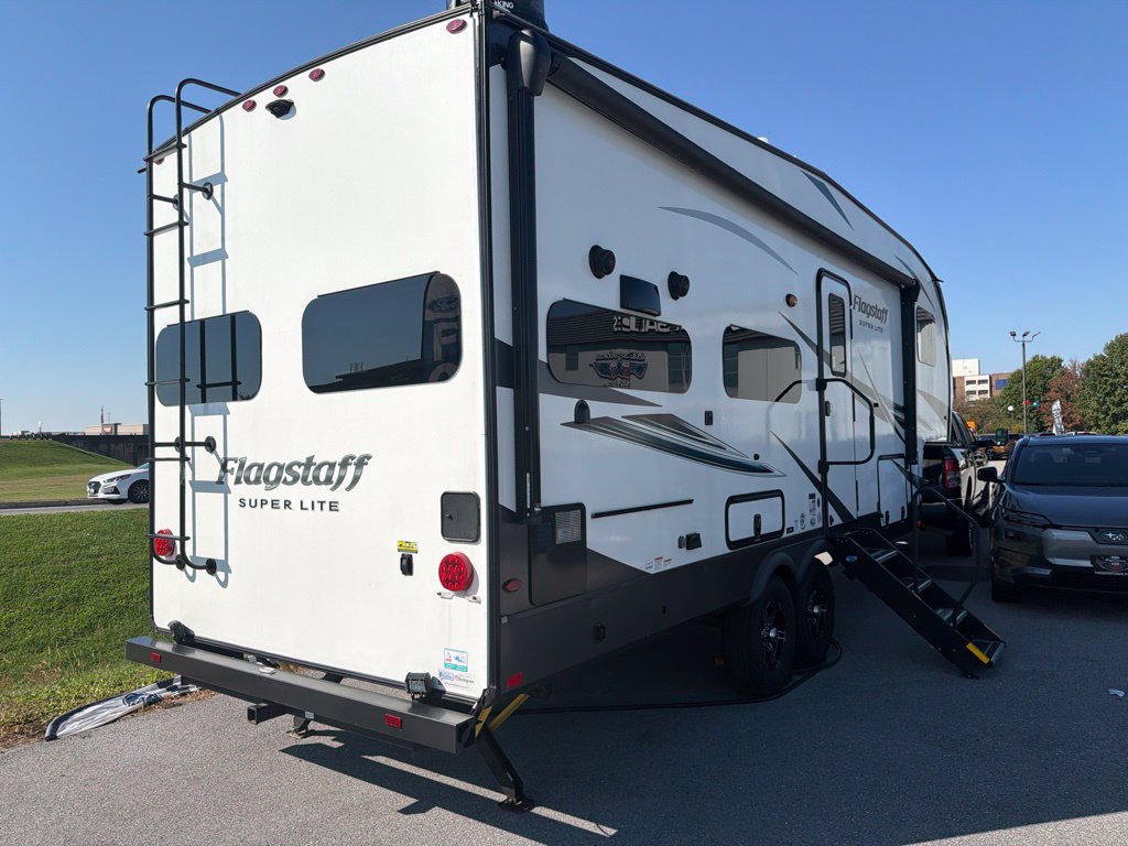 Used 2021 Flagstaff Ultralite