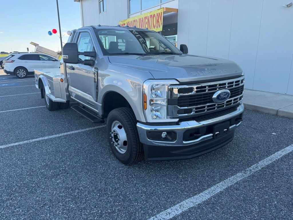 New 2026 Ford F-350SD XL Chassis