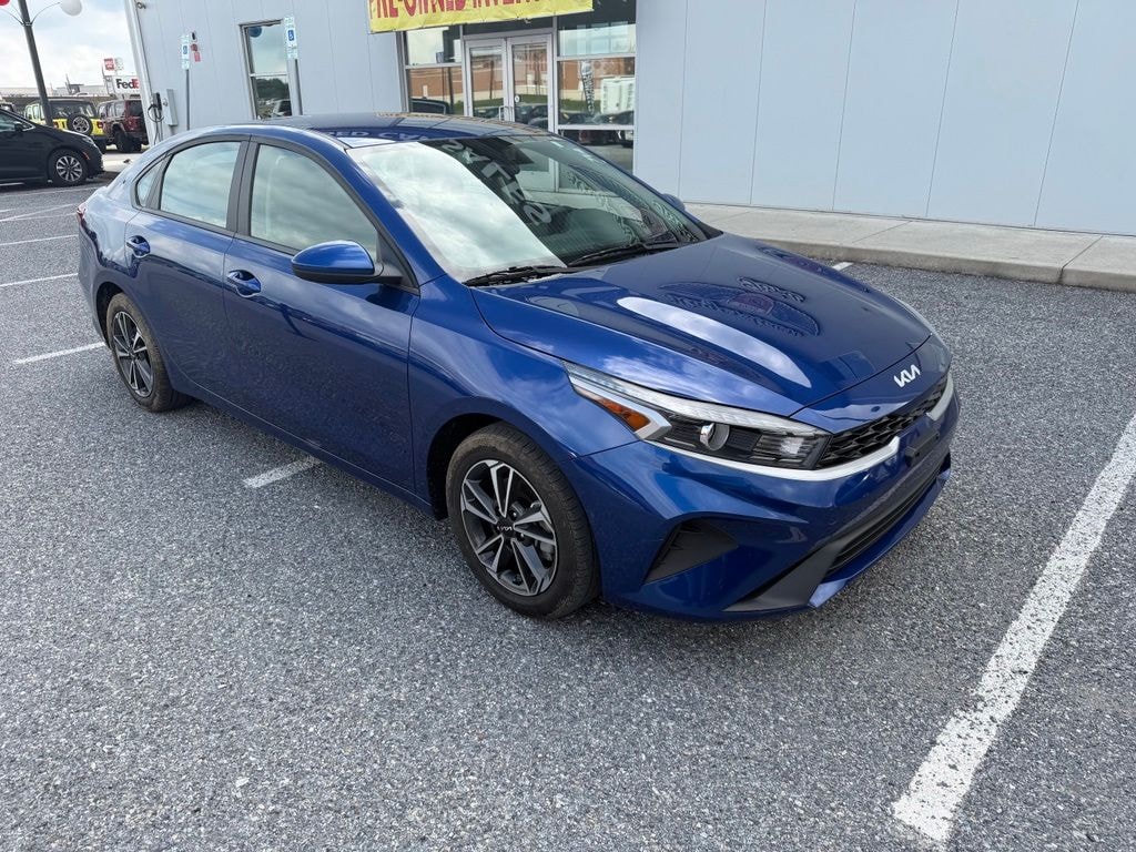 Used 2023 Kia Forte LXS SEDAN