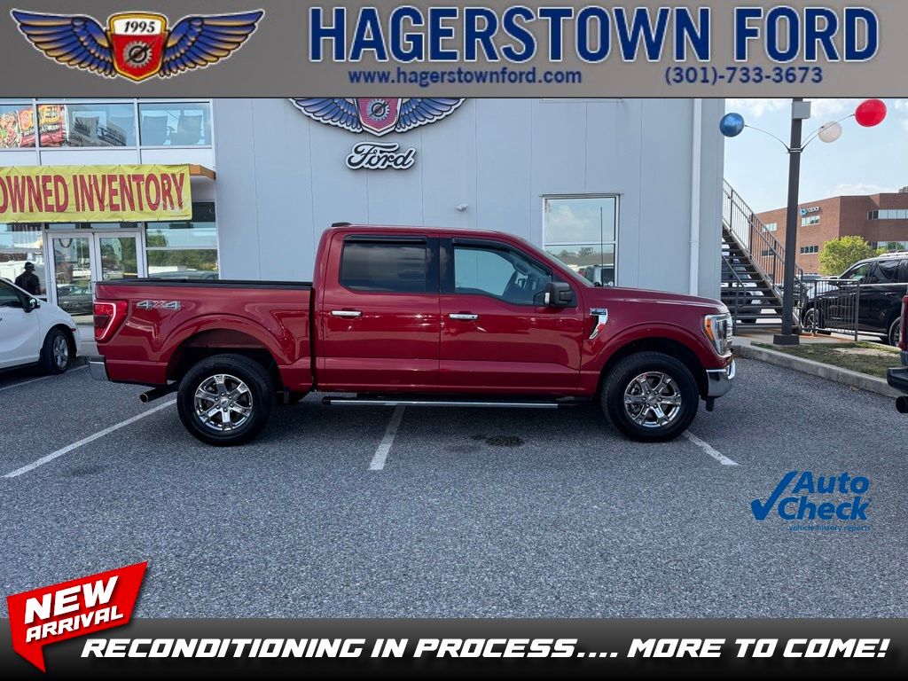Certified 2022 Ford F-150 XLT CREW CAB TRUCK