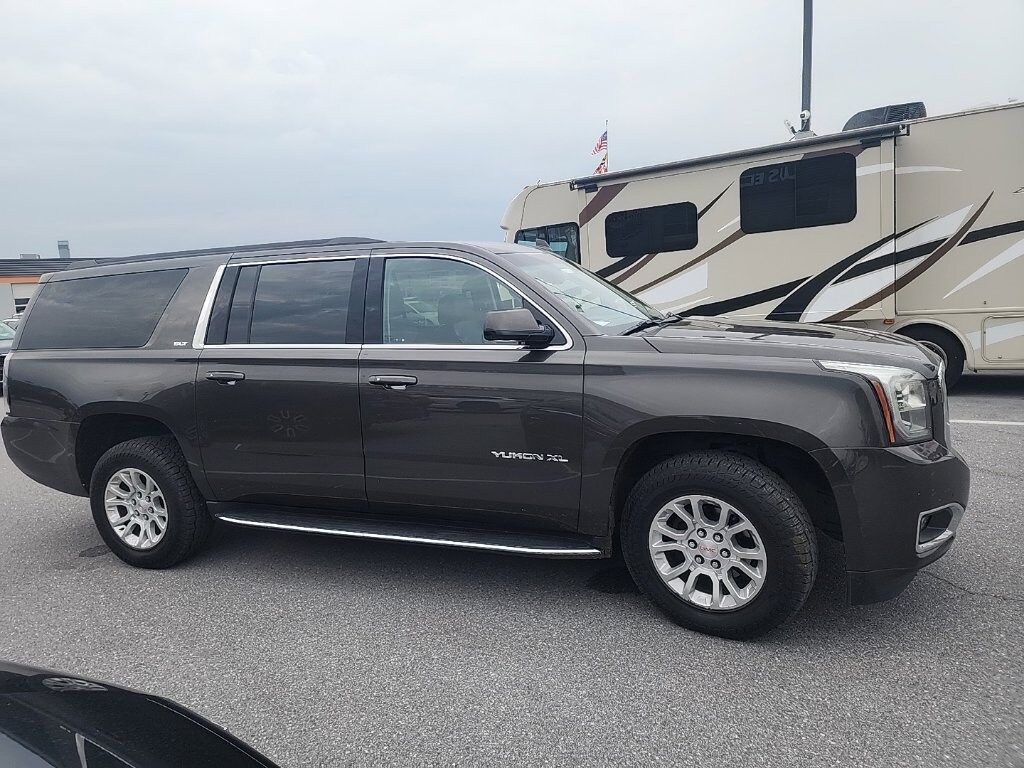 Used 2019 GMC Yukon XL SLT SUV