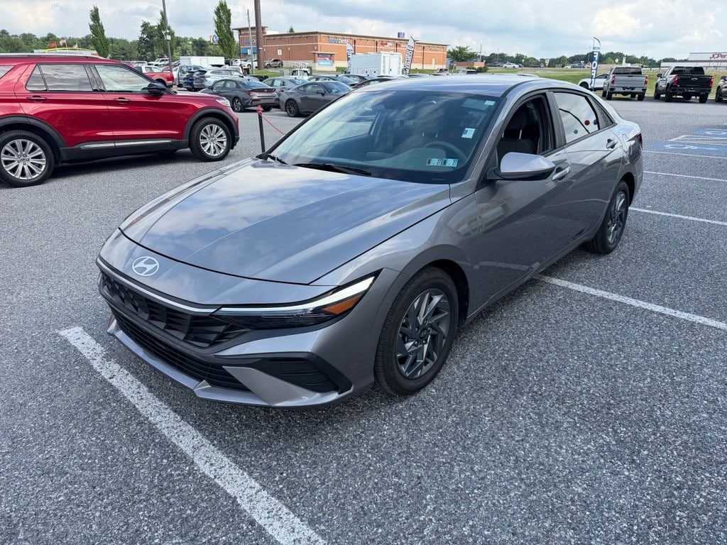 Used 2024 Hyundai Elantra SEL SEDAN