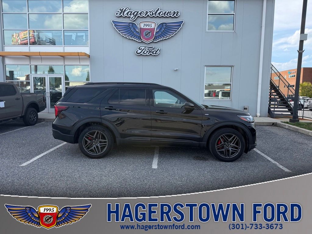2025 Ford Explorer