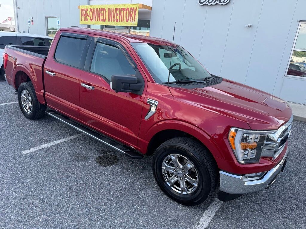 Certified 2022 Ford F-150 XLT CREW CAB TRUCK