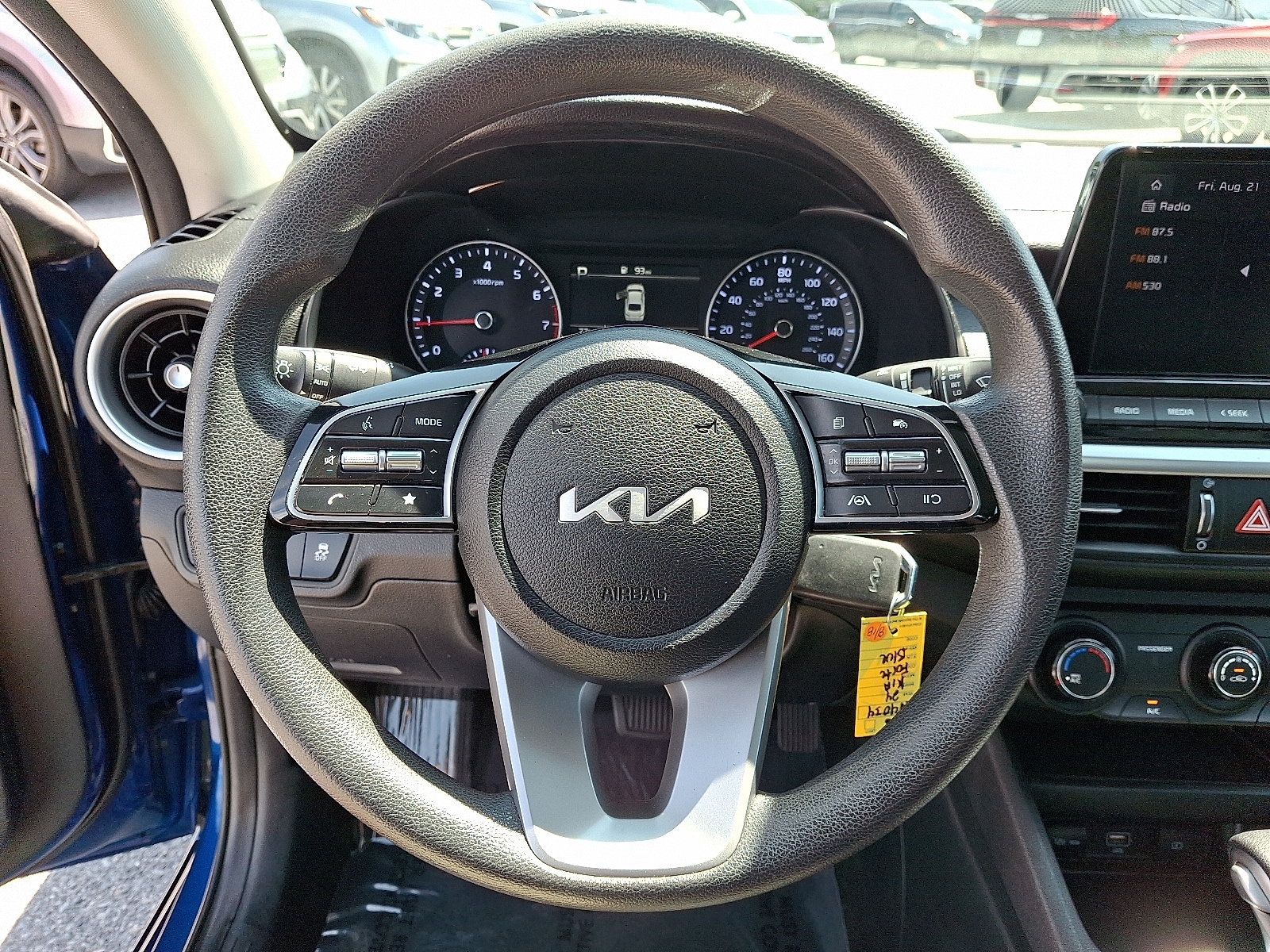 2024 Kia Forte LXS - Photo 18