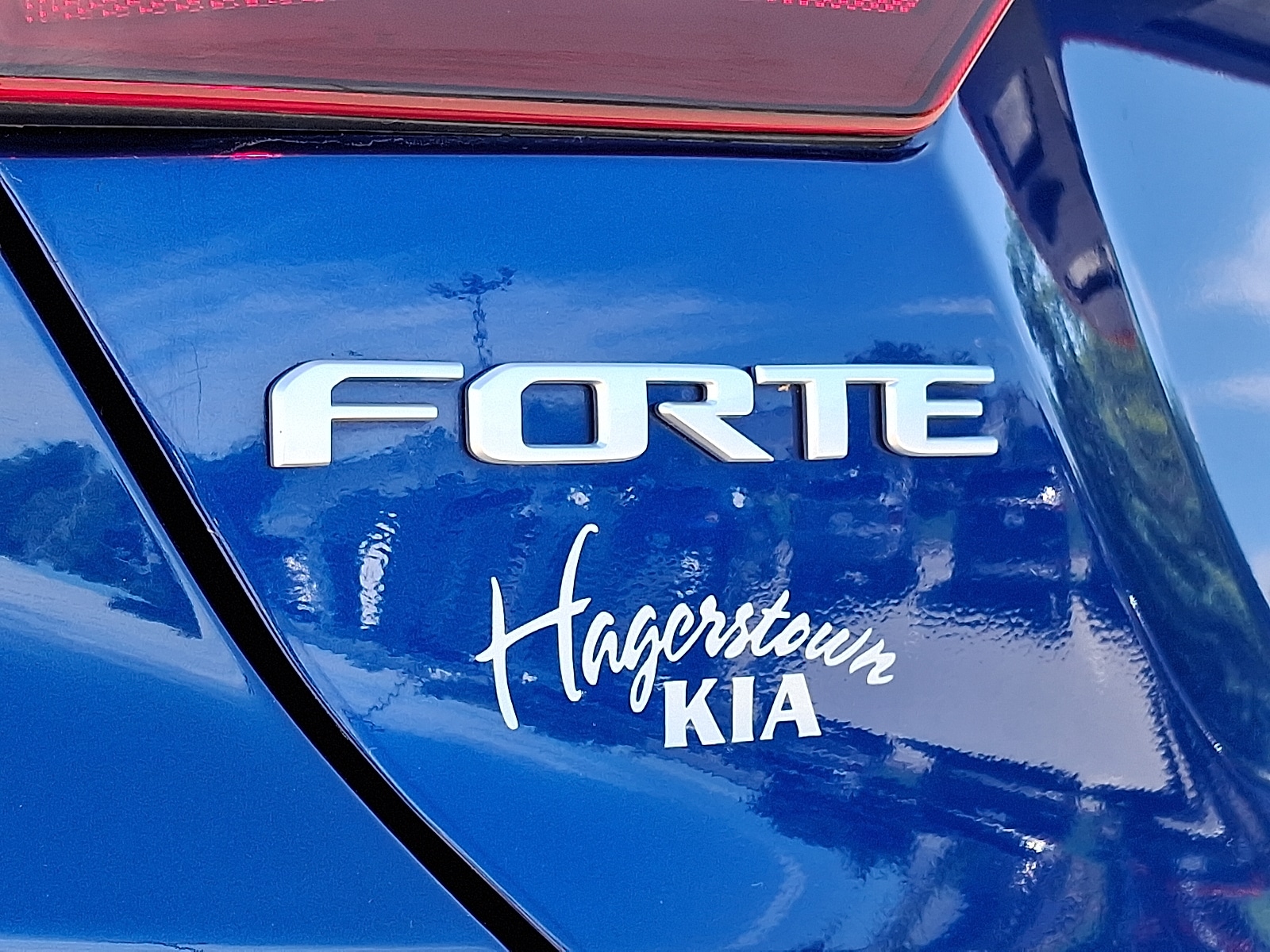 2024 Kia Forte LXS - Photo 30