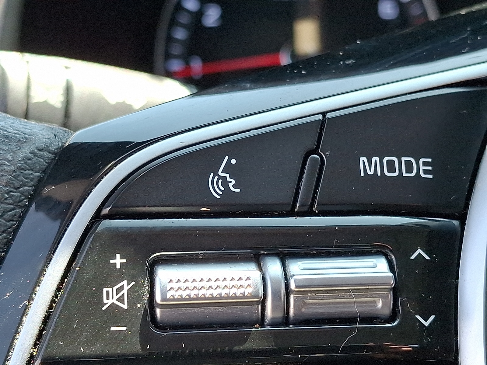 2024 Kia Forte LXS - Photo 24