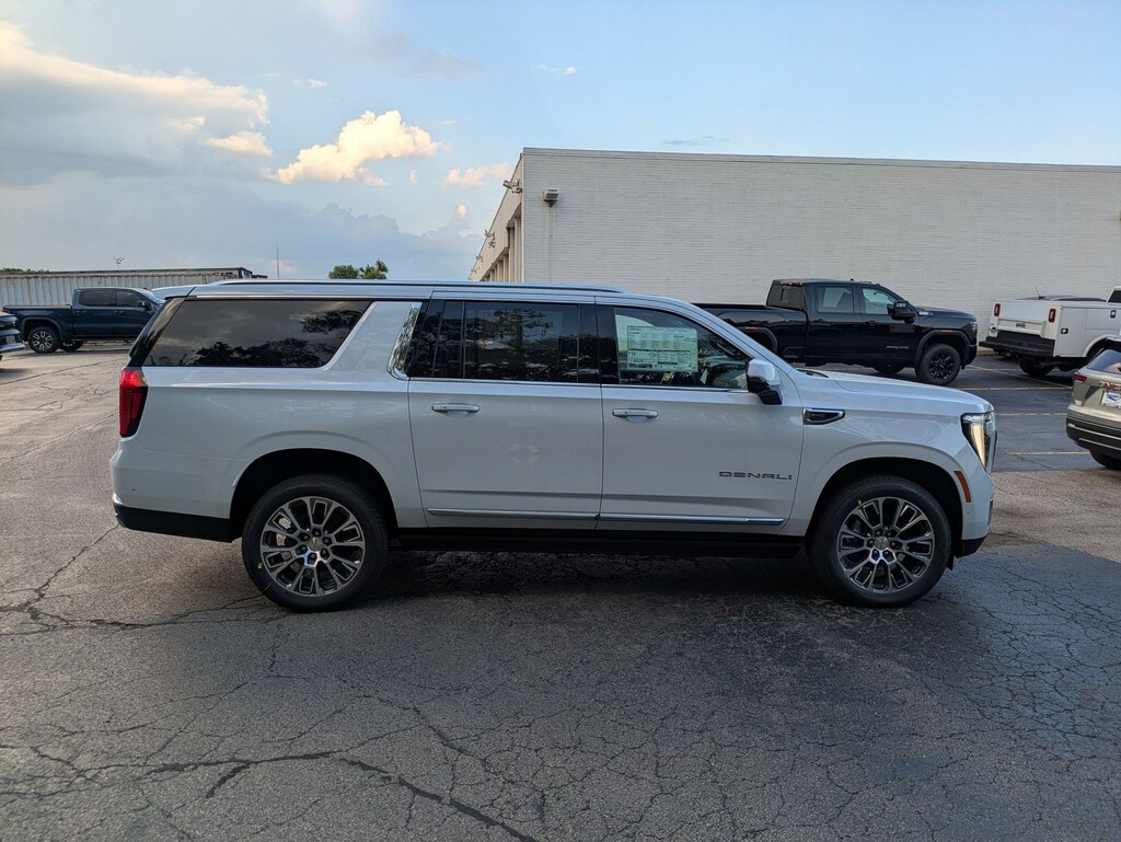 New 2026 GMC Yukon XL Denali SUV