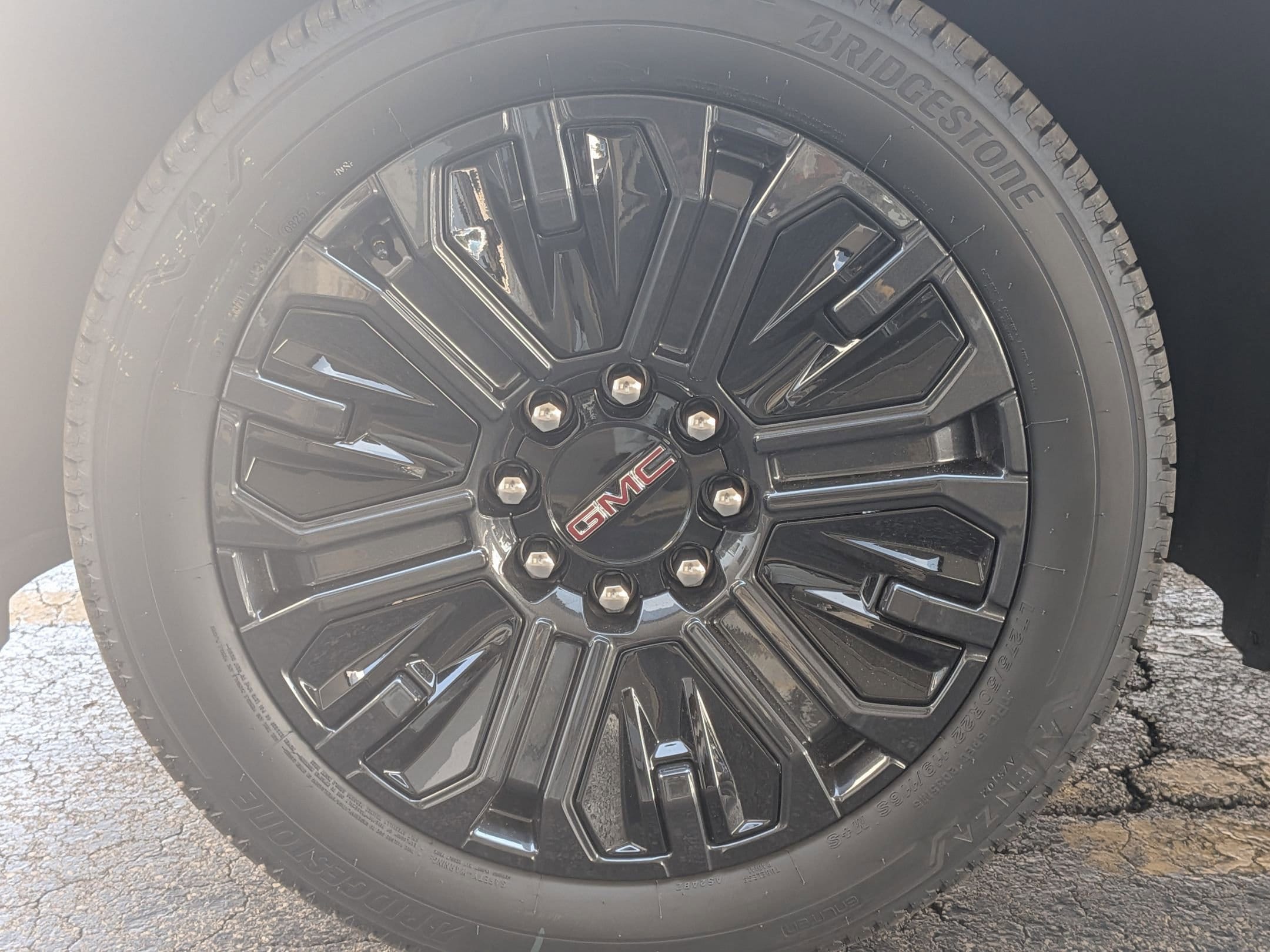2026 GMC Sierra EV Elevation - Photo 9