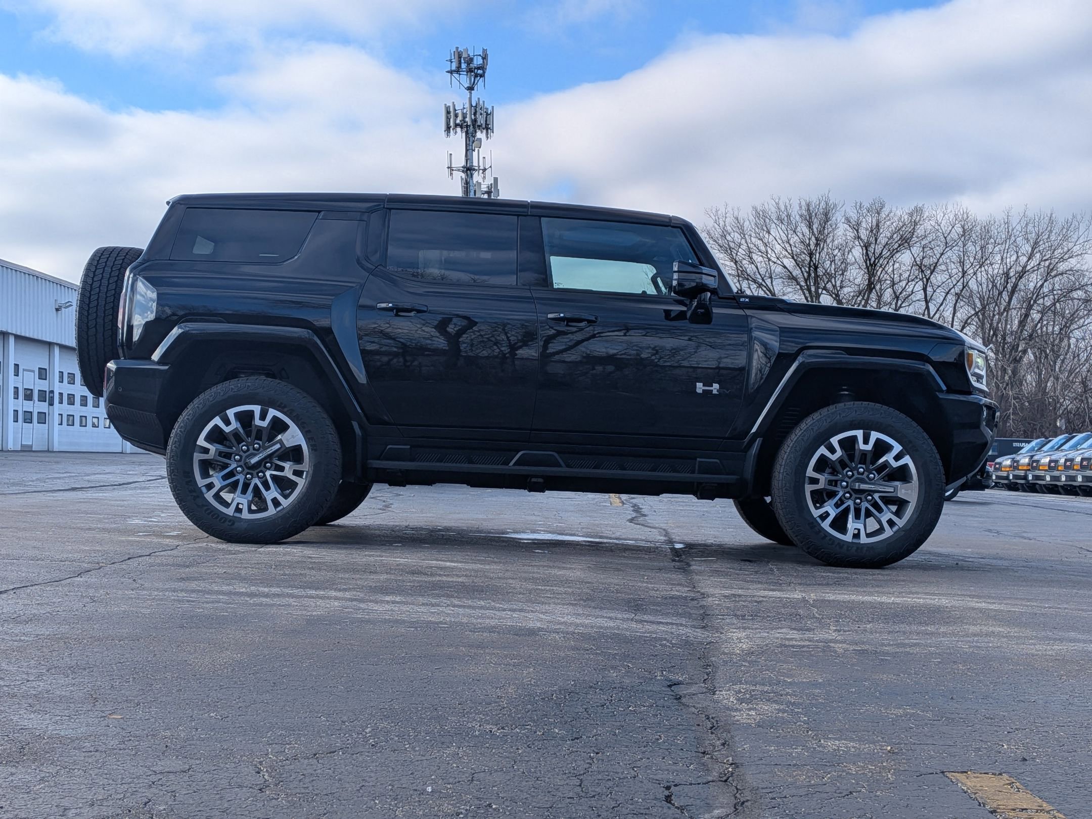 New 2026 GMC HUMMER EV SUV 2X SUV